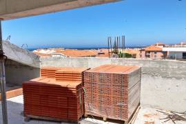 Apartamento T2 em Peniche com Garagem