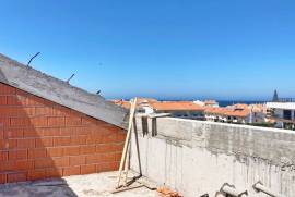 Apartamento T2 em Peniche com Garagem
