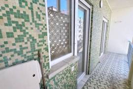 Apartamento T2 Remodelado em Almada