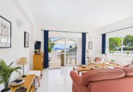 Exclusive - South facing with sea views , ground floor, 2 bed ground floor apartment with garden Exclusive - South facing with sea views , ground floor, 2 bed ground floor apartment with garden