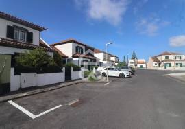 House with 3 Bedrooms - Matriz - Ribeira Grande House with 3 Bedrooms - Matriz - Ribeira Grande