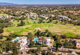 3 bedroom villa with golf views in Gramacho Golf Resort, Carvoeiro - Algarve