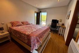 Charming Paderne Townhouse with Pool and Countryside Views