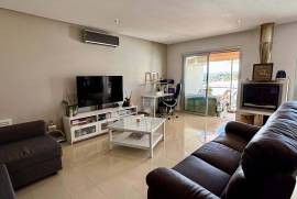 Charming Paderne Townhouse with Pool and Countryside Views