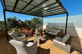 Charming Paderne Townhouse with Pool and Countryside Views