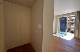 2 Bedroom Apartment With Amazing Sea & Pool Views