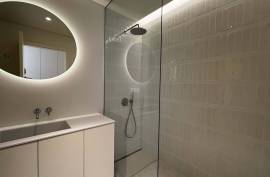 2 Bedroom Apartment With Amazing Sea & Pool Views