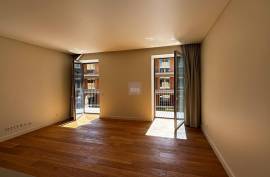 2 Bedroom Apartment With Amazing Sea & Pool Views