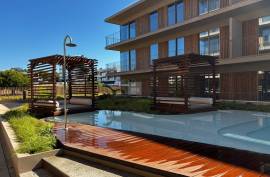 2 Bedroom Apartment With Amazing Sea & Pool Views