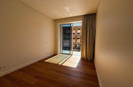 2 Bedroom Apartment With Amazing Sea & Pool Views