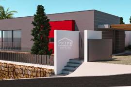 Fabulous Three-Bedroom Bungalow in Ponta do Sol, Madeira Fabulous Three-Bedroom Bungalow in Ponta do Sol, Madeira