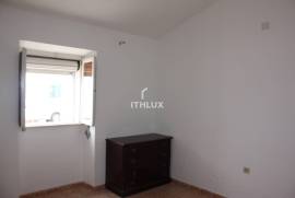 Semi-detached single storey house with backyard 