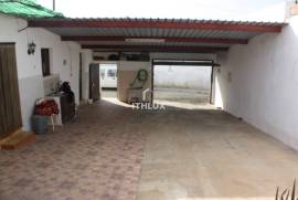 Semi-detached single storey house with backyard 