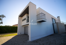 Detached House 4 Bedrooms, 10 minutes from Viseu