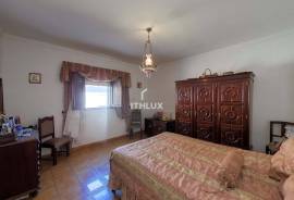 3 bedroom villa on the ground floor with backyard in S. Vicente e Ventosa – Elvas - Alentejo