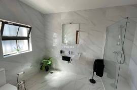 Elegant Three-Bedroom Country Villa with Pool and Panoramic Views – Santa Catarina da Fonte do Bispo