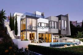 Your luxury oasis in Nerja: contemporary architecture with a Mediterranean spirit Your luxury oasis in Nerja: contemporary architecture with a Mediterranean spirit