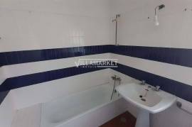 1 bedroom bank apartment on the 2nd floor of a building located in Avis, Portalegre.