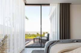 New 3+1 bedroom villa with swimming pool and luxury finishes located in Albufeira Marina!