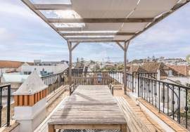 2 bedroom townhouse just a stone’s throw from the river Gilão in Tavira.