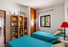 Detached 3+  bedroom  villa walking distance to Fuseta beach in East Algarve