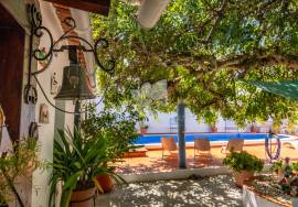Detached 3+  bedroom  villa walking distance to Fuseta beach in East Algarve