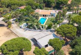 1ha farm with stables and riding arena, Quarteira
