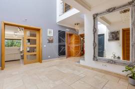 Exceptional Tavira Estate with Pool, Padel & Sports Facilities
