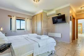 Exceptional Tavira Estate with Pool, Padel & Sports Facilities