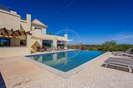 Exceptional Tavira Estate with Pool, Padel & Sports Facilities