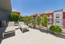 Tavira Centre – Contemporary 3 bed Villa with Private Pool & Rooftop Summer Lounge