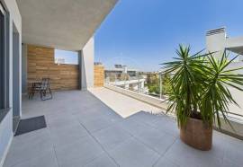 Tavira Centre – Contemporary 3 bed Villa with Private Pool & Rooftop Summer Lounge