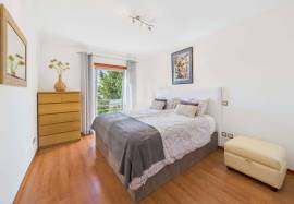 Luxury 2 bedroom Tavira penthouse apartment with sea view, terraces & garage