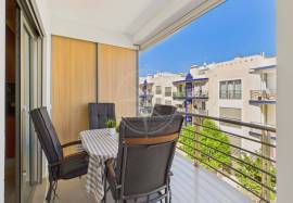 Luxury 2 bedroom Tavira penthouse apartment with sea view, terraces & garage