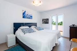 Tavira 4 Bed villa with heated pool, garden & energy-smart year-round comfort