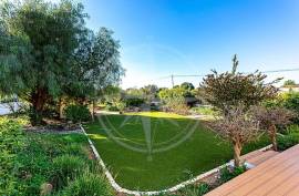 Tavira countryside 4 bedroom villa with pool, garage and sea view
