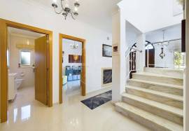Tavira countryside 4 bedroom villa with pool, garage and sea view