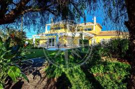 Tavira countryside 4 bedroom villa with pool, garage and sea view