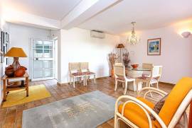 Elevated 3 bed Tavira Frontline Townhouse with garden and unrivalled sea views