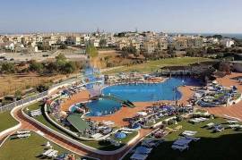 1 bedroom apartment located in the Hotel Paraiso Albufeira 4*