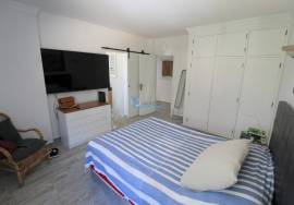 Renovated 2 Bedroom Apartment with Sea View – Cerro de Malpique, Albufeira