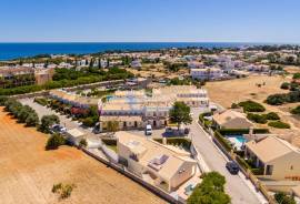 Exclusive 2+3 Bedroom Villa with Private Pool – Sesmarias