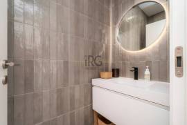 Stunning Modern Townhouses with Panoramic Views in Vale d’Eguas