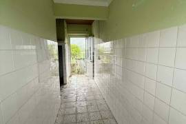 Single Storey House in Mora with Backyard, Garage and Terrace – To Recover Single Storey House in Mora with Backyard, Garage and Terrace – To Recover