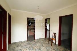 Single Storey House in Mora with Backyard, Garage and Terrace – To Recover