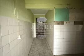 Single Storey House in Mora with Backyard, Garage and Terrace – To Recover Single Storey House in Mora with Backyard, Garage and Terrace – To Recover