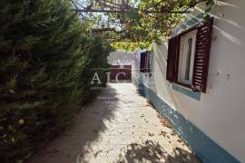 3 bedroom villa with backyard and garage in Estremoz 3 bedroom villa with backyard and garage in Estremoz