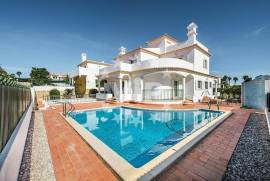 ALBUFEIRA - QUINTA DO INFANTE -4 BEDROOM VILLA - SWIMMING POOL