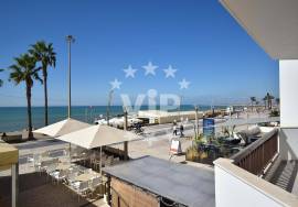 QUARTEIRA - FRONTLINE - SEAVIEW  - THREE BEDROOM APARTMENT -
