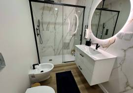 Luxury 3+ 1-Bedroom Villa for Sale in Vilamoura, Algarve - Turnkey Property with Pool & Jacuzzi